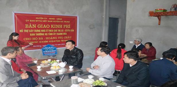 https://hatrung.thanhhoa.gov.vn/portal/Photos/2024-12/e84b1c5e1424043dz6173072282454_28245f15b1a7ba5a5b3afaed4c2bd6b8.jpg